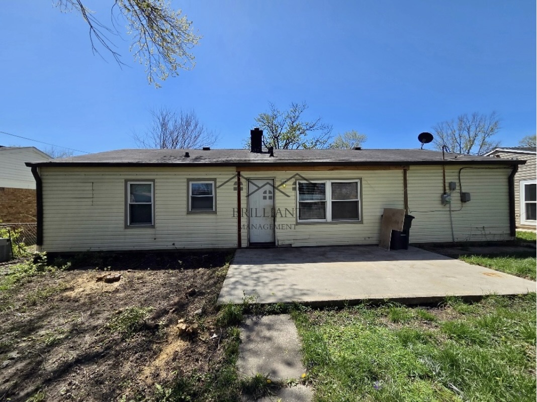 7914 East 34th Place